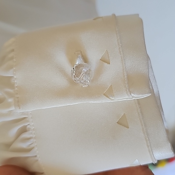 Women's off-white button down blouse - Picture 5 of 7